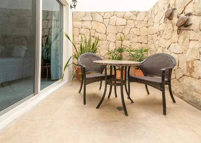 Magic Paradise 2Br Ground Floor & Pool Apartment *